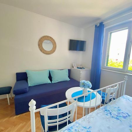Apartmani Marko Tučepi Екстериор снимка