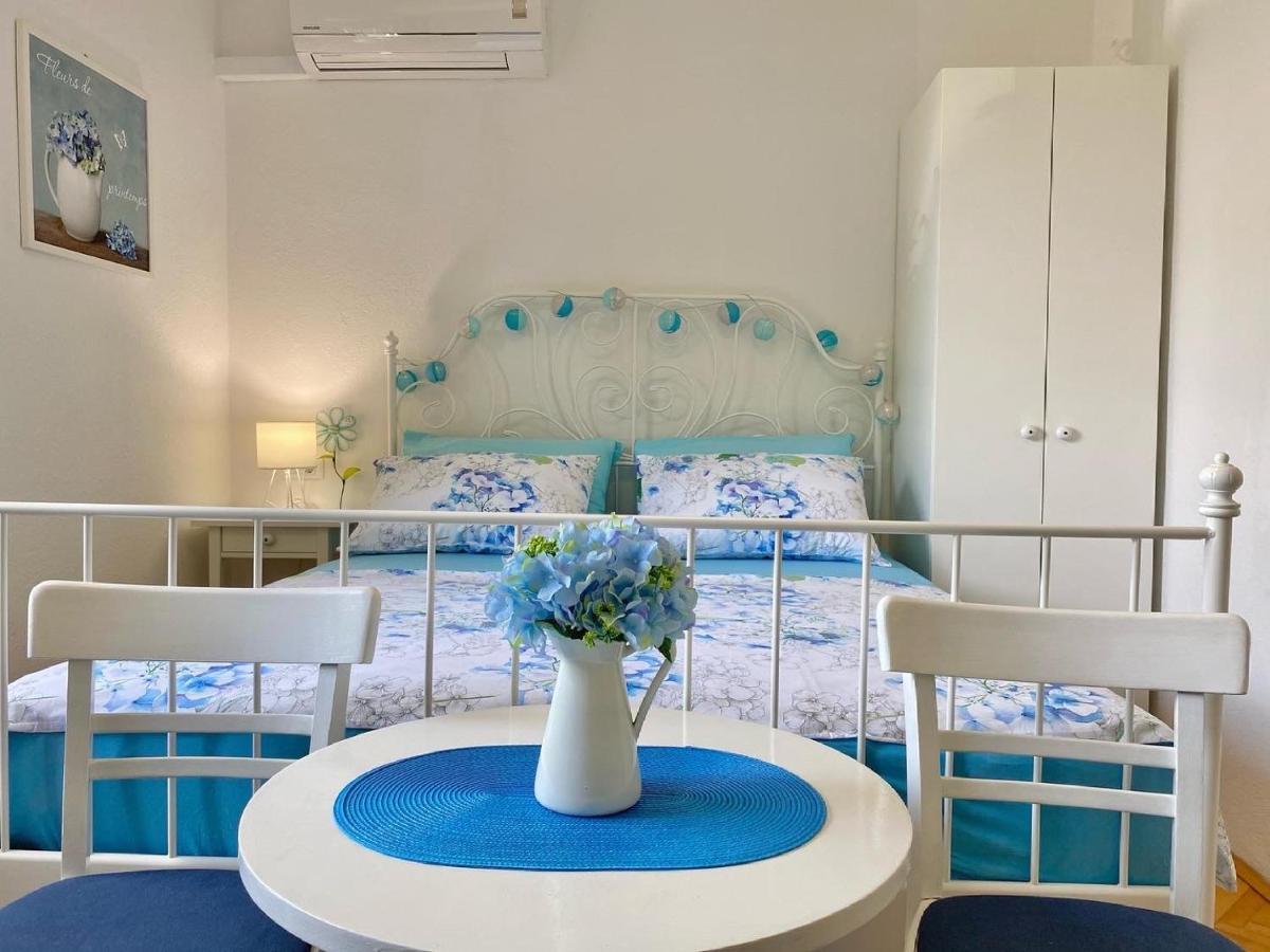 Apartmani Marko Tučepi Екстериор снимка