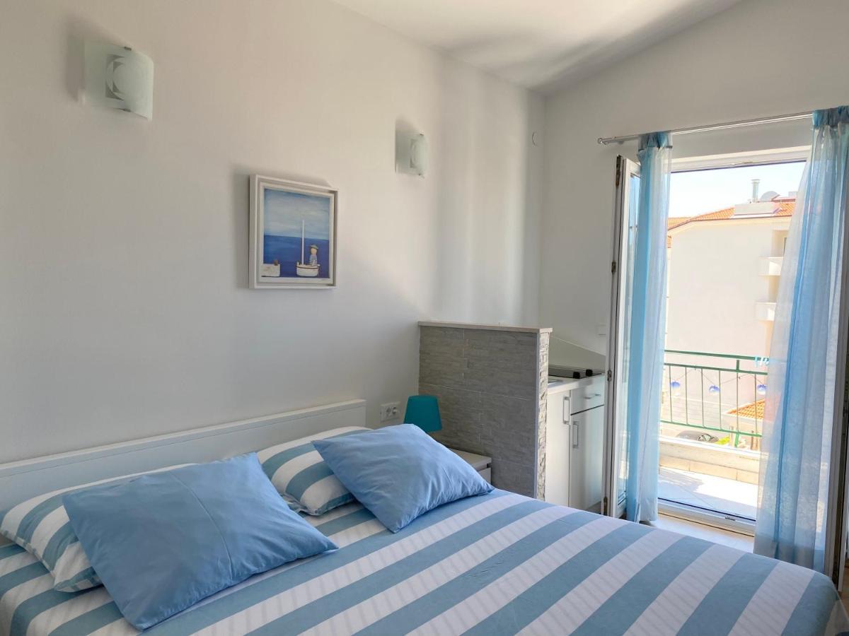 Apartmani Marko Tučepi Екстериор снимка