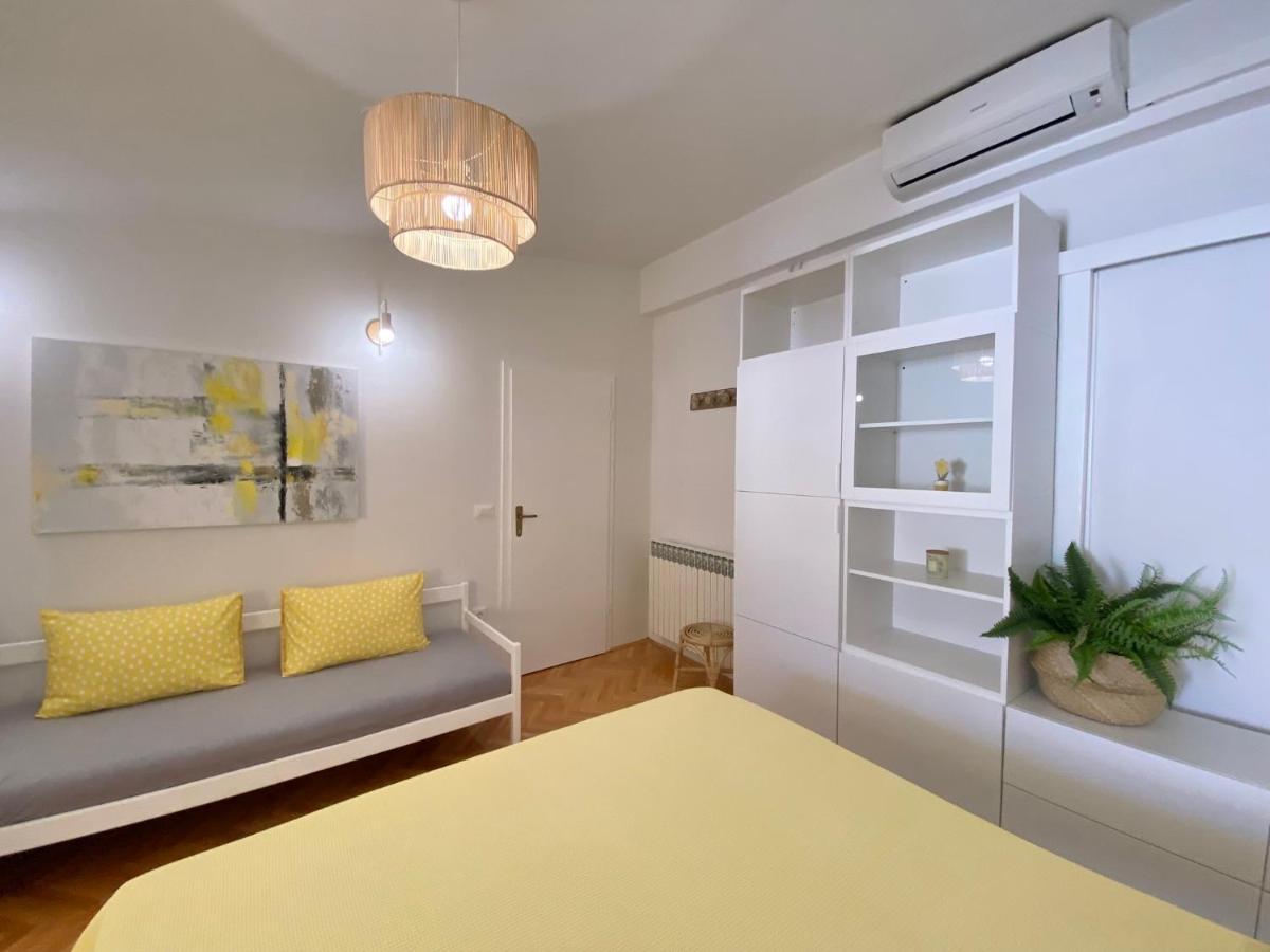 Apartmani Marko Tučepi Екстериор снимка