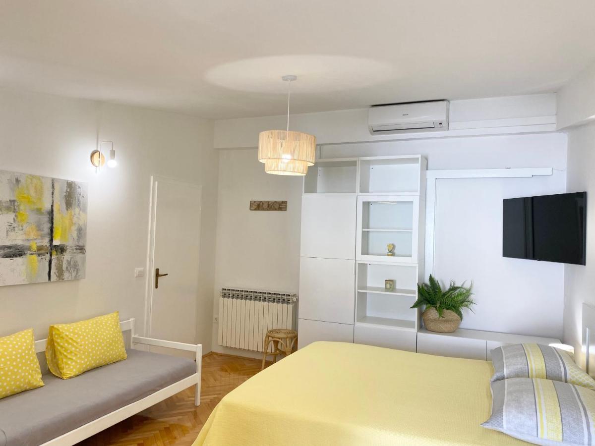 Apartmani Marko Tučepi Екстериор снимка