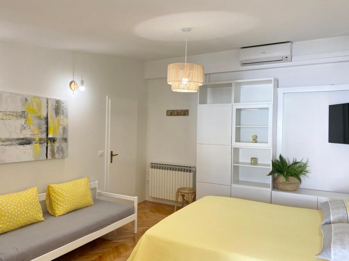 Apartmani Marko Tučepi Екстериор снимка
