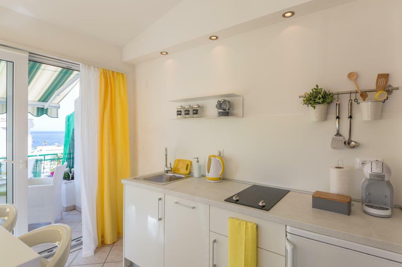 Apartmani Marko Tučepi Екстериор снимка