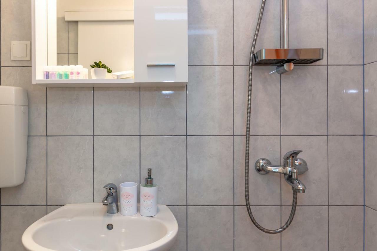 Apartmani Marko Tučepi Екстериор снимка