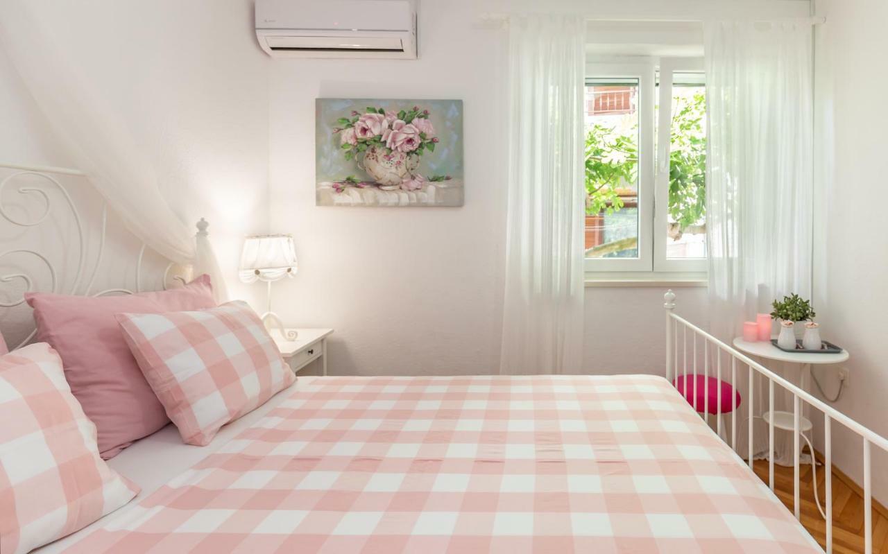 Apartmani Marko Tučepi Екстериор снимка