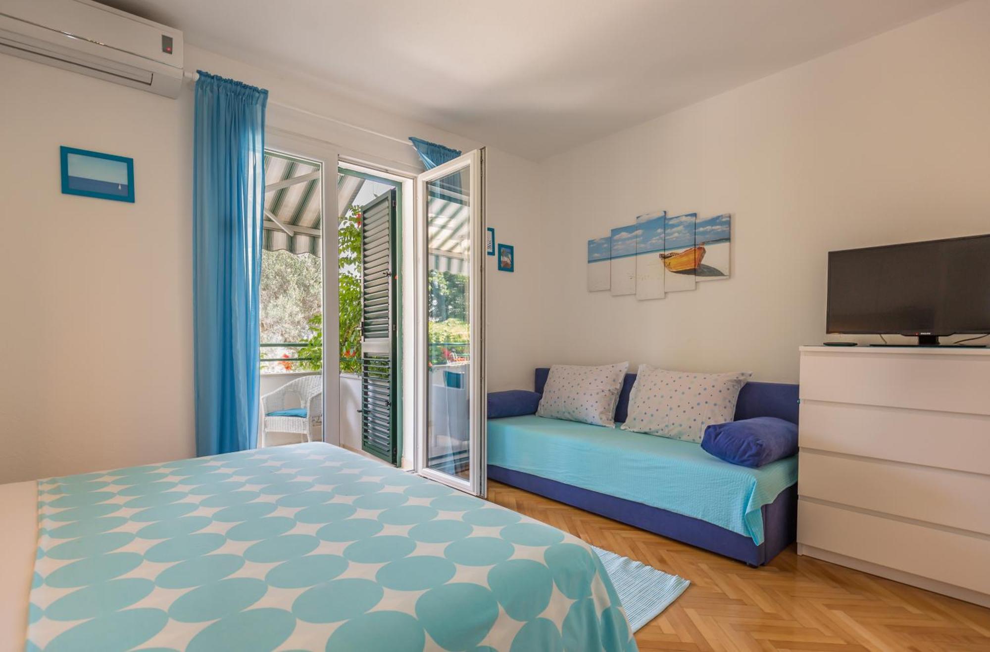 Apartmani Marko Tučepi Екстериор снимка