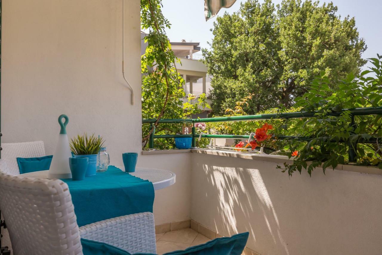 Apartmani Marko Tučepi Екстериор снимка